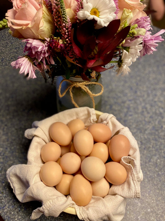 Free-Range Eggs, 12 Count